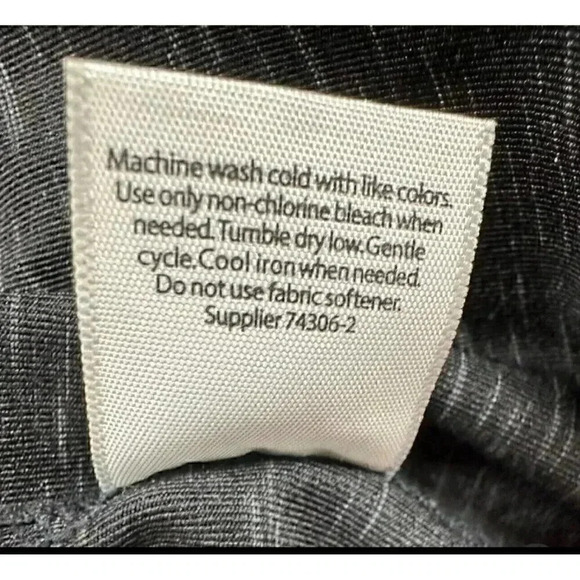 Xersion active wear zip up slim fit gray jacket Medium - Picture 5 of 8